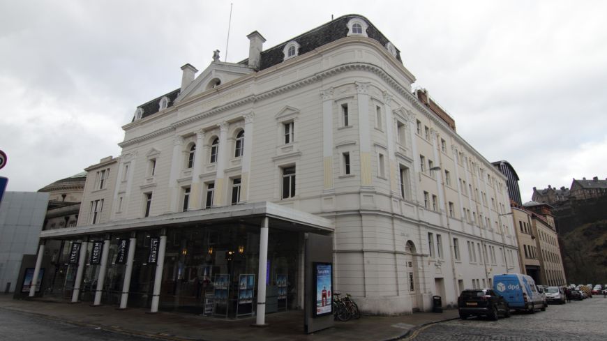 Lyceum Theatre front with castle
