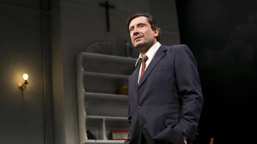 The Faith Healer Review, Royal Lyceum Theatre