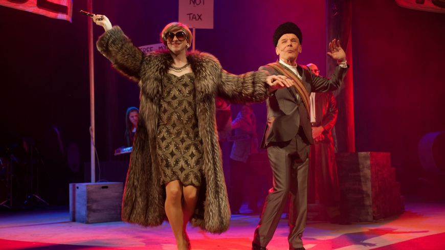 The Caucasian Chalk Circle, Lyceum, Review