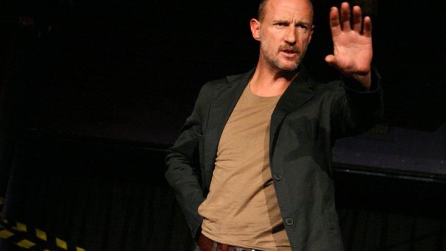 A Play, A Pie and A Pint: Watching the Detectives Review