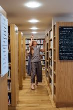In The Ink Dark, Scottish Poetry Library, Review