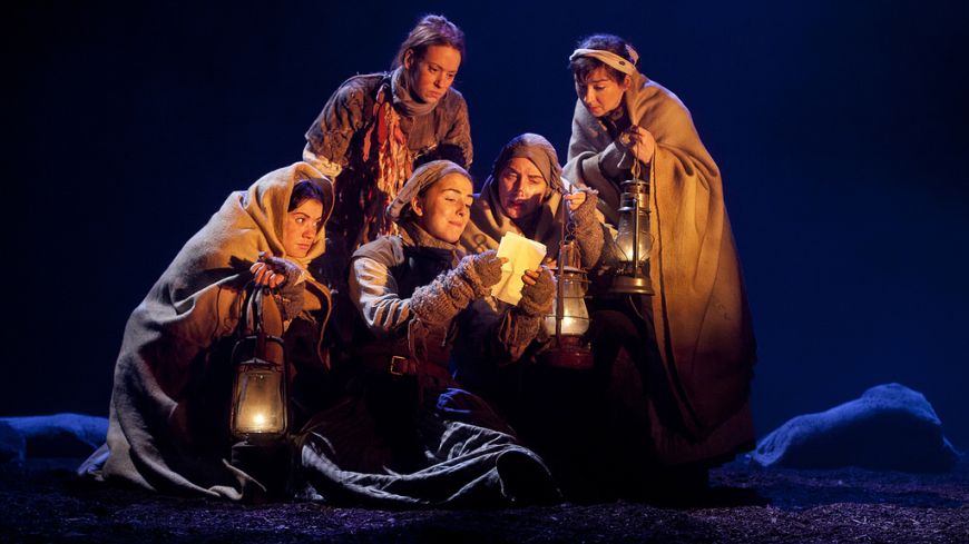 Bondagers, Royal Lyceum Theatre, Review