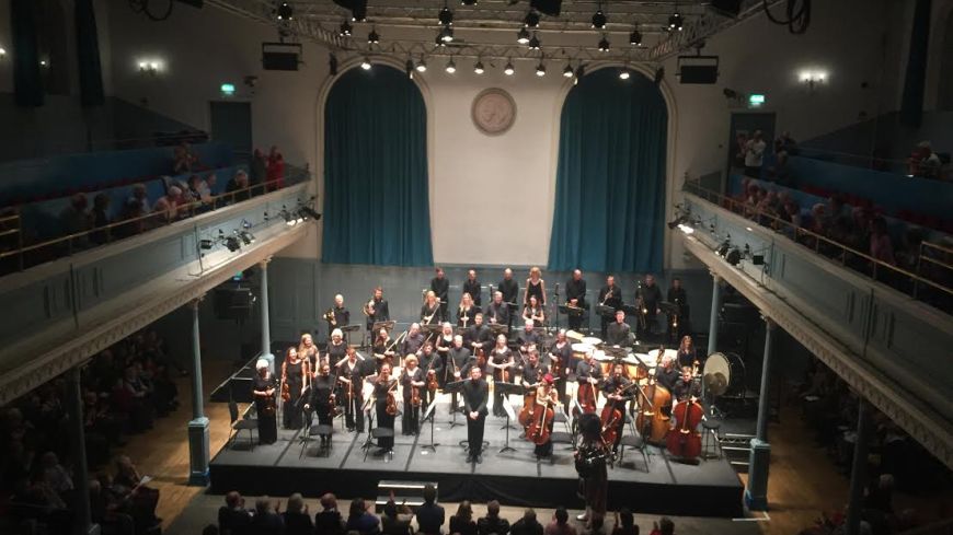 An Orkney Wedding, Queen's Hall, Review