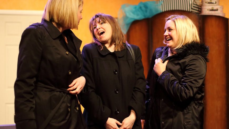 The Memory of Water, St Ninians Hall, Review