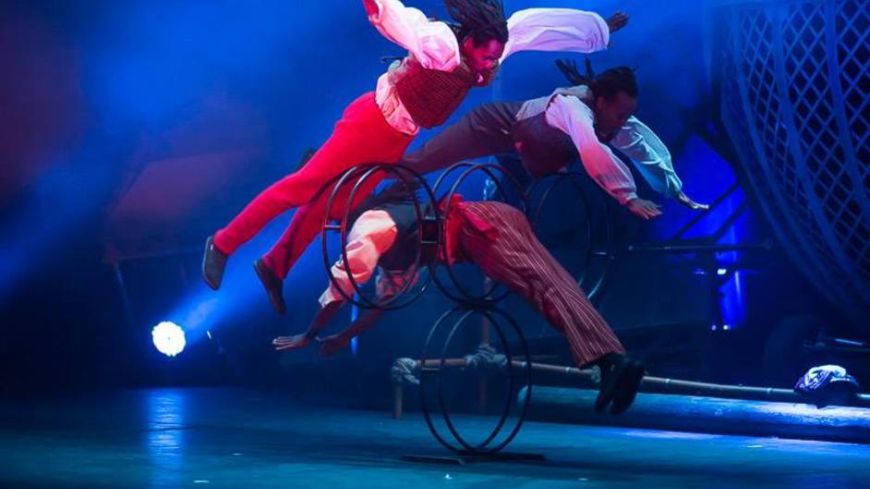 Cirque Berserk! (2017), Festival Theatre, Review