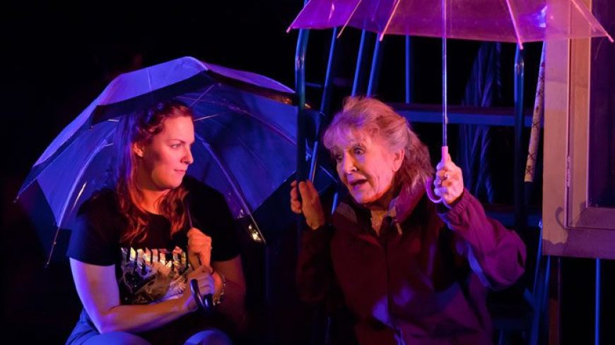 Damned Rebel Bitches, Traverse Theatre, Review