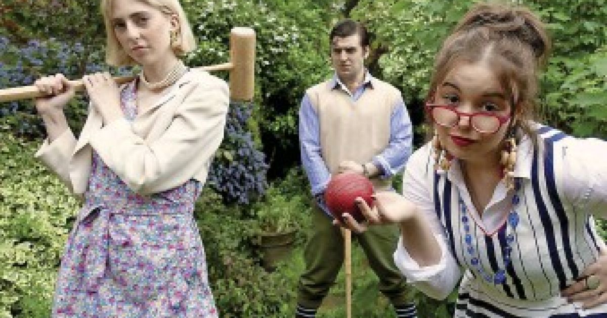 The cast of Mallets 