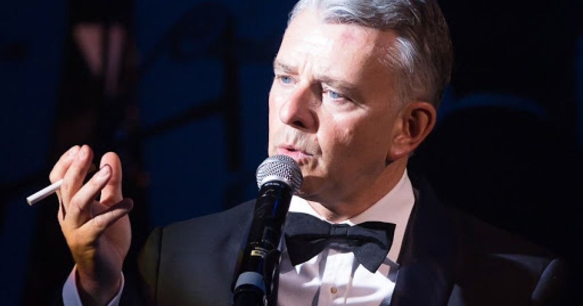 Richard Shelton as Frank Sinatra, in Sinatra:Raw