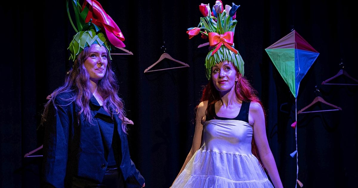 KITES - LipZinc Theatre