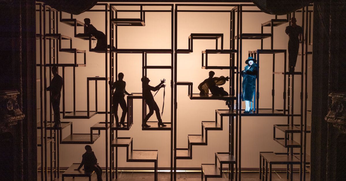 Scene from The Threpenny Opera, Berliner Ensemble 