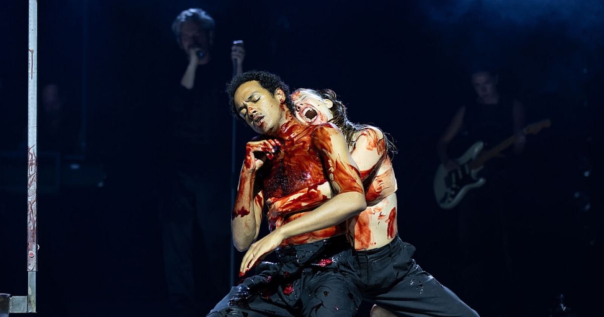 Pentheselia - EdinburghInternationalFestival - photo © Jess Shurte