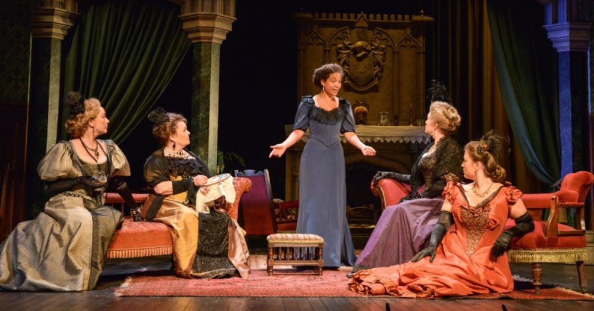 Drawing Room scene, "A Woman of No Importance" (photo credit, Robert Day) 