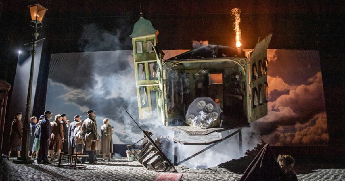 An Inspector Calls Review - King's Theatre, October 2019