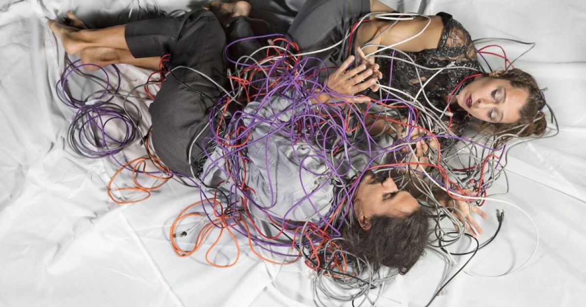 A Wire Apart  - Manipulate Festival 2020