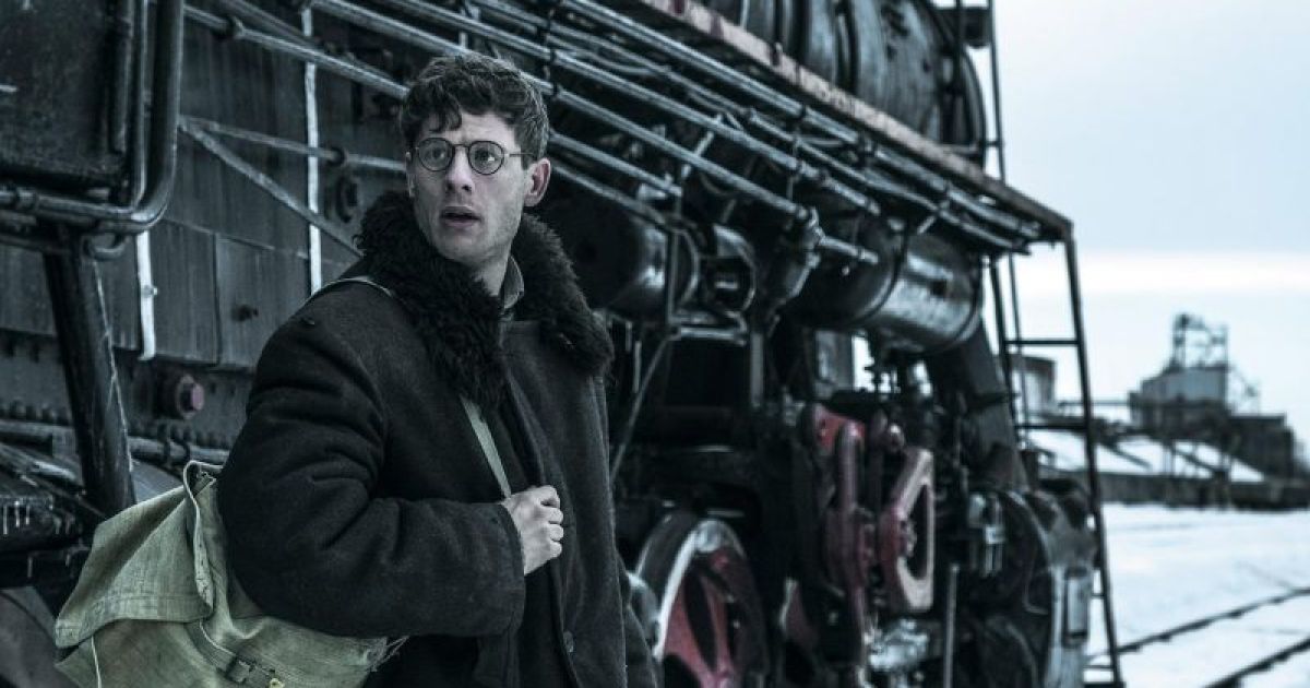 Gareth Jones (James Norton) arriving in Soviet Ukraine.
