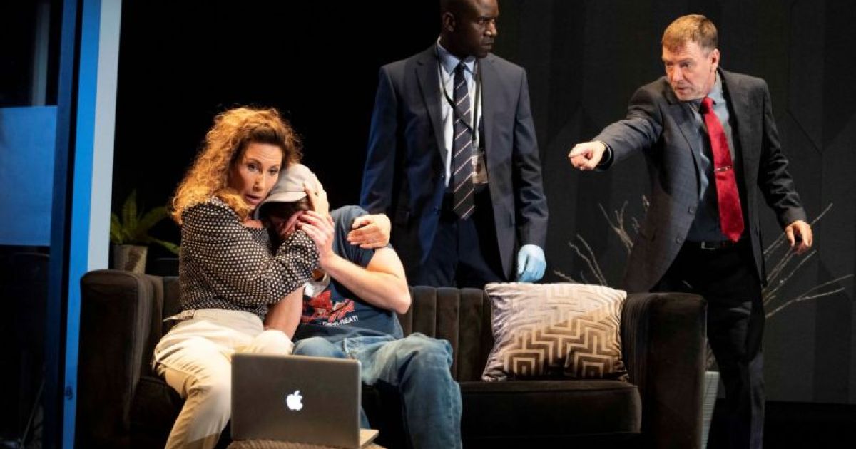 Scene from the crime thriller, 'Looking Good Dead'