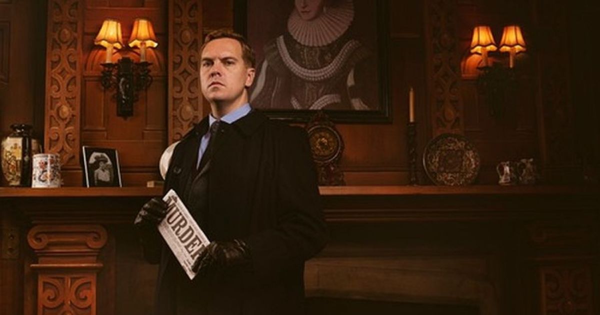 Laurence Pears as Giles Ralston at Monkswell Manor, in The Mousetrap