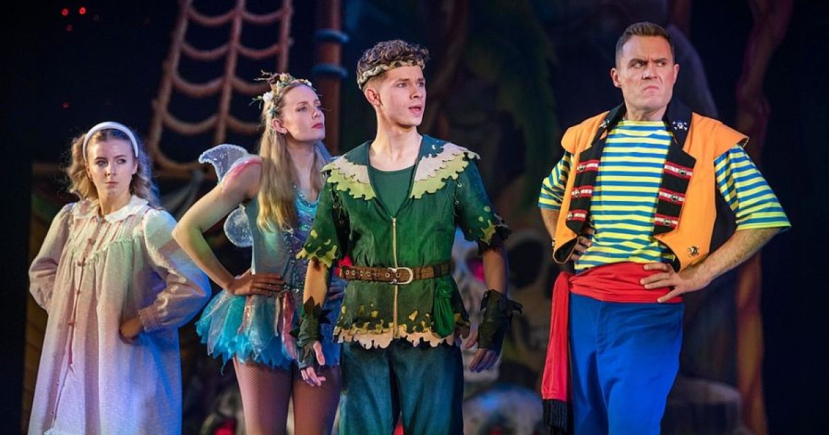 The Pantomime Adventures of Peter Pan - Photo credit Douglas Robertson